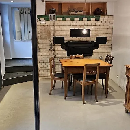 Alte Backstube, Maissonette Im Romantischen Hof Appartement Edenkoben
